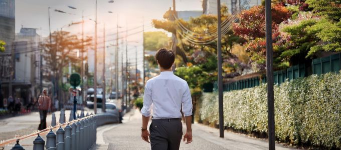 暑い夏も涼しげに！周りに差をつける交際クラブ・デートクラブジェントルマンになるイメージ5