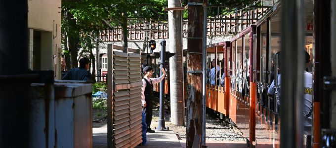 地方へ出張の醍醐味？現地デートでの方言あるあるイメージ４