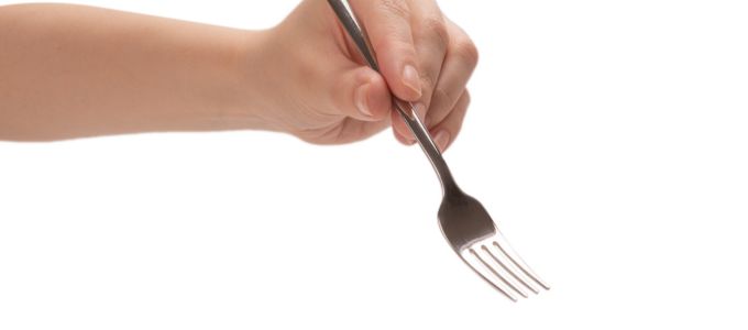 初対面で“残念”と思われないために。男性が密かに気にしている女性の言動7選イメージ5