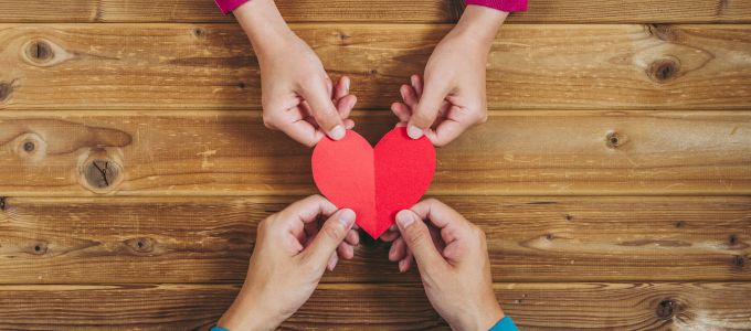 初対面で“残念”と思われないために。男性が密かに気にしている女性の言動7選イメージ8